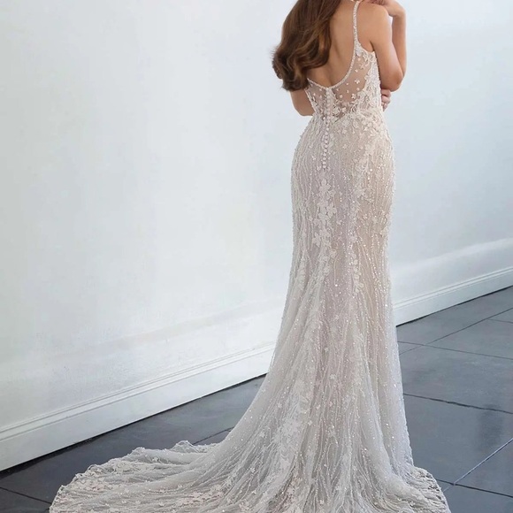 Martina Liana 510 designer Women's Wedding Dress Size 8 (USA 6) with veil - Picture 11 of 16